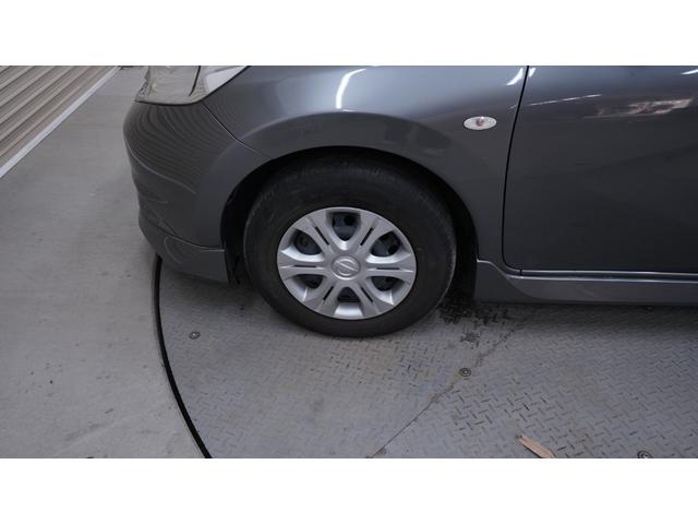 ノート メダリスト　禁煙車　純正ナビ　フルセグＴＶ　全方位モニター　スマートキー　ハーフレザーシート　エアロパーツ　電動格納ドアミラー　ＡＵＴＯライト　ＡＵＴＯエアコン　アイドリングストップ　ヘッドライトレベライザー（57枚目）