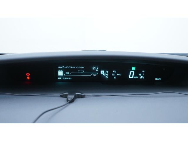 プリウス Ｓ　禁煙車　社外メモリーポータブルナビ　地デジＴＶ　ＣＤ再生　スマートキー　プッシュスタート　ＡＵＴＯエアコン　ＡＵＴＯライト　ステアリングスイッチ　電動格納ドアミラーウィンカー　ビルトインＥＴＣ（22枚目）