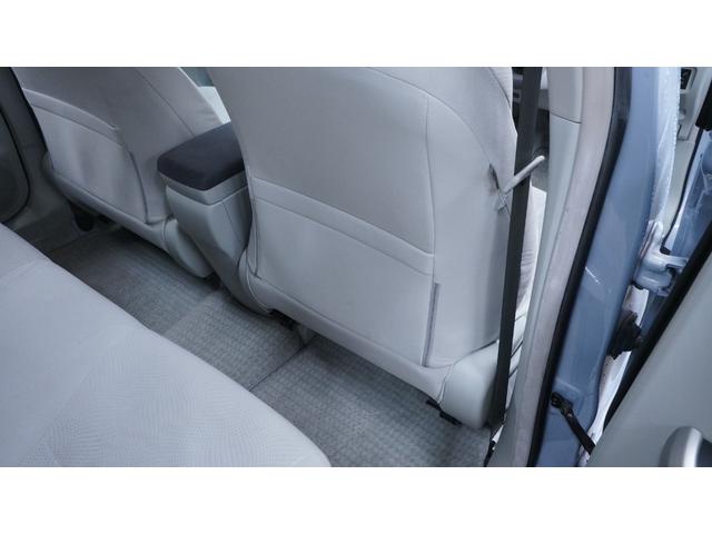 プリウス Ｓ　禁煙車　社外メモリーポータブルナビ　地デジＴＶ　ＣＤ再生　スマートキー　プッシュスタート　ＡＵＴＯエアコン　ＡＵＴＯライト　ステアリングスイッチ　電動格納ドアミラーウィンカー　ビルトインＥＴＣ（38枚目）