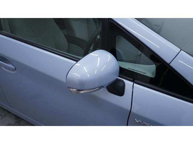 プリウス Ｓ　禁煙車　社外メモリーポータブルナビ　地デジＴＶ　ＣＤ再生　スマートキー　プッシュスタート　ＡＵＴＯエアコン　ＡＵＴＯライト　ステアリングスイッチ　電動格納ドアミラーウィンカー　ビルトインＥＴＣ（44枚目）