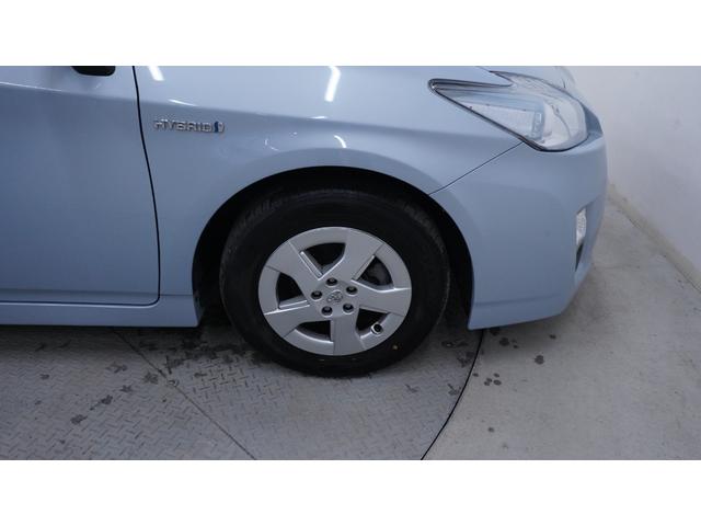 プリウス Ｓ　禁煙車　社外メモリーポータブルナビ　地デジＴＶ　ＣＤ再生　スマートキー　プッシュスタート　ＡＵＴＯエアコン　ＡＵＴＯライト　ステアリングスイッチ　電動格納ドアミラーウィンカー　ビルトインＥＴＣ（46枚目）