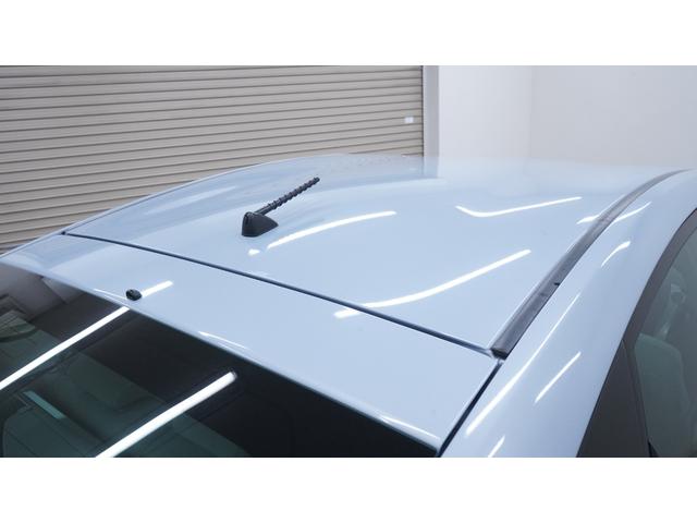 プリウス Ｓ　禁煙車　社外メモリーポータブルナビ　地デジＴＶ　ＣＤ再生　スマートキー　プッシュスタート　ＡＵＴＯエアコン　ＡＵＴＯライト　ステアリングスイッチ　電動格納ドアミラーウィンカー　ビルトインＥＴＣ（65枚目）