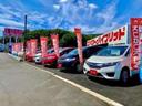 　スマートキー　プッシュスタート　ステアリングスイッチ　ＡＵＴＯエアコン　ＡＵＴＯライト　電動格納ドアミラーウィンカー　ＯＰフォグライト　ＥＴＣ　社外１５インチアルミ（72枚目）