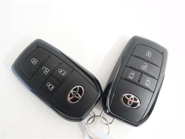 ノア Ｓ－Ｚ　フルセグ　メモリーナビ　ＤＶＤ再生　ミュージックプレイヤー接続可　後席モニター　バックカメラ　衝突被害軽減システム　ＥＴＣ　ドラレコ　両側電動スライド　ＬＥＤヘッドランプ　乗車定員７人　３列シート（18枚目）