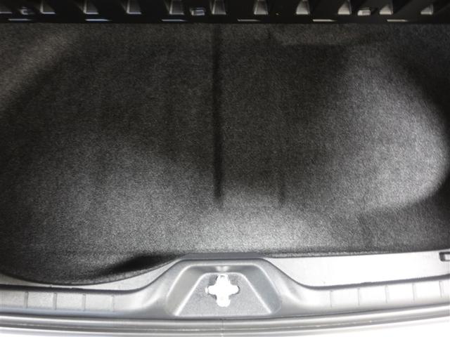 ノア Ｓ－Ｚ　フルセグ　メモリーナビ　ＤＶＤ再生　ミュージックプレイヤー接続可　後席モニター　バックカメラ　衝突被害軽減システム　ＥＴＣ　ドラレコ　両側電動スライド　ＬＥＤヘッドランプ　乗車定員７人　３列シート（23枚目）