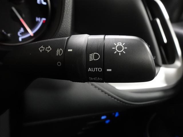 ノア Ｓ－Ｚ　フルセグ　メモリーナビ　ＤＶＤ再生　ミュージックプレイヤー接続可　後席モニター　バックカメラ　衝突被害軽減システム　ＥＴＣ　ドラレコ　両側電動スライド　ＬＥＤヘッドランプ　乗車定員７人　３列シート（26枚目）