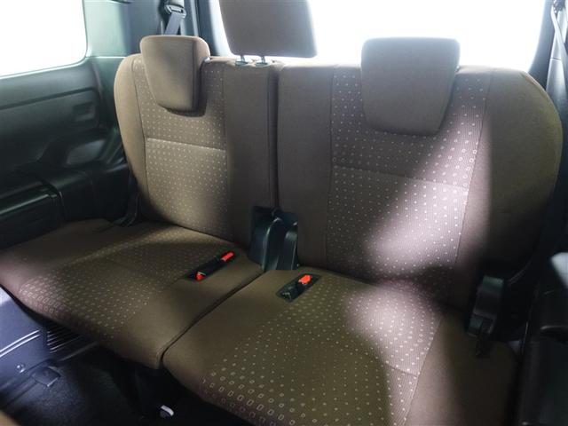 ノア ハイブリッドＧ　ワンセグ　メモリーナビ　ミュージックプレイヤー接続可　バックカメラ　衝突被害軽減システム　ＥＴＣ　電動スライドドア　ＬＥＤヘッドランプ　乗車定員７人　３列シート　ワンオーナー　記録簿（8枚目）