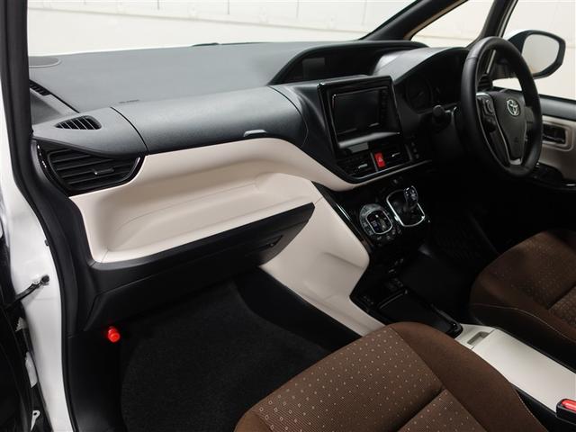 ノア ハイブリッドＧ　ワンセグ　メモリーナビ　ミュージックプレイヤー接続可　バックカメラ　衝突被害軽減システム　ＥＴＣ　電動スライドドア　ＬＥＤヘッドランプ　乗車定員７人　３列シート　ワンオーナー　記録簿（10枚目）