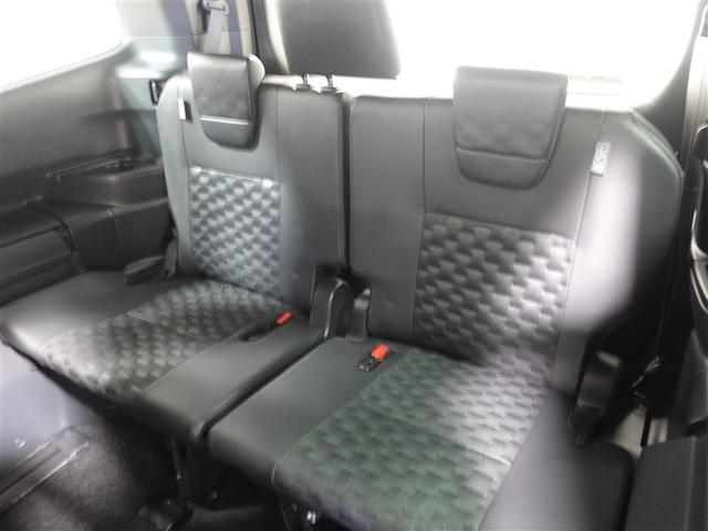 ヴォクシー Ｓ－Ｚ　フルセグ　メモリーナビ　ＤＶＤ再生　ミュージックプレイヤー接続可　バックカメラ　衝突被害軽減システム　ＥＴＣ　ドラレコ　両側電動スライド　ＬＥＤヘッドランプ　乗車定員７人　３列シート　ワンオーナー（8枚目）