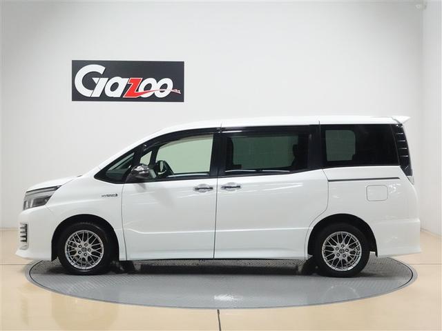 ヴォクシー ハイブリッドZS 煌II フルセグ メモリーナビ DVD再生 ミュージックプレイヤー接続可 後席モニター バックカメラ 衝突被害軽減システム ETC 両側電動スライド LEDヘッドランプ 乗車定員7人 3列シート ワンオーナー(3枚目)