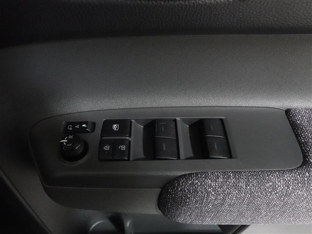 シエンタ ハイブリッドＺ　フルセグ　メモリーナビ　ＤＶＤ再生　ミュージックプレイヤー接続可　バックカメラ　衝突被害軽減システム　ＥＴＣ　ドラレコ　両側電動スライド　ＬＥＤヘッドランプ　ウオークスルー　乗車定員７人　３列シート（24枚目）