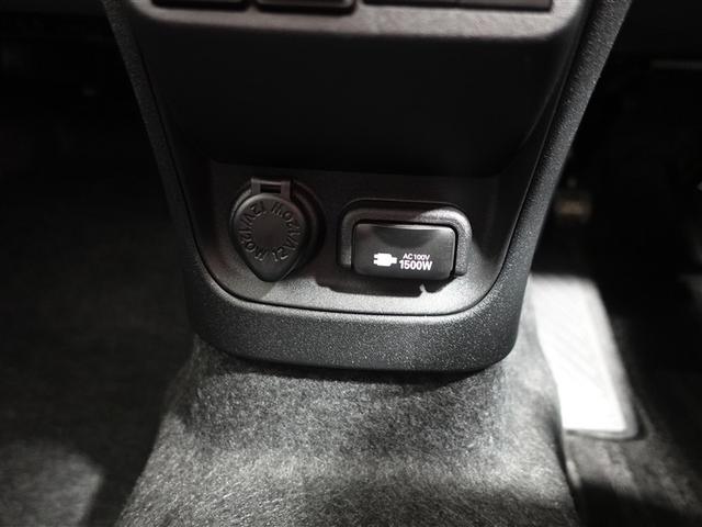 シエンタ ハイブリッドＺ　フルセグ　メモリーナビ　ＤＶＤ再生　ミュージックプレイヤー接続可　バックカメラ　衝突被害軽減システム　ＥＴＣ　ドラレコ　両側電動スライド　ＬＥＤヘッドランプ　ウオークスルー　乗車定員７人　３列シート（27枚目）