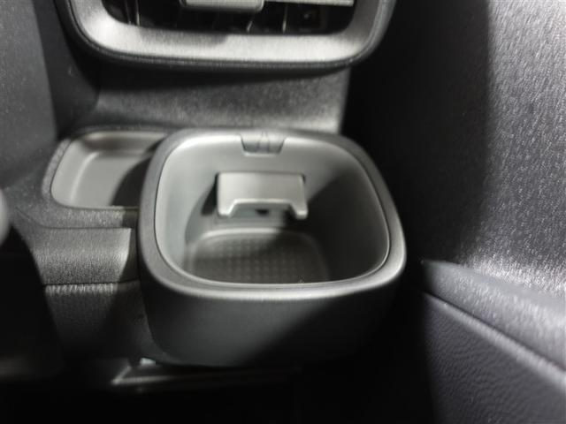 シエンタ ハイブリッドＺ　フルセグ　メモリーナビ　ＤＶＤ再生　ミュージックプレイヤー接続可　バックカメラ　衝突被害軽減システム　ＥＴＣ　ドラレコ　両側電動スライド　ＬＥＤヘッドランプ　ウオークスルー　乗車定員７人　３列シート（28枚目）