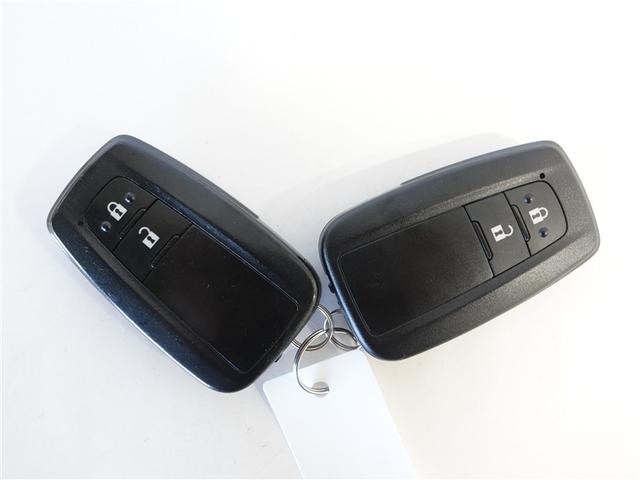 カローラツーリング ダブルバイビー　フルセグ　ミュージックプレイヤー接続可　バックカメラ　衝突被害軽減システム　ＥＴＣ　ドラレコ　ＬＥＤヘッドランプ　ワンオーナー　記録簿（18枚目）