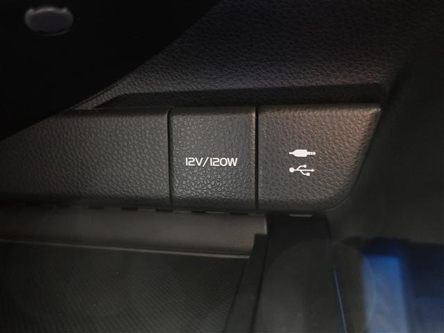 カムリ WSレザーパッケージ 革シート フルセグ メモリーナビ DVD再生 ミュージックプレイヤー接続可 バックカメラ 衝突被害軽減システム ETC ドラレコ LEDヘッドランプ ワンオーナー 記録簿(26枚目)