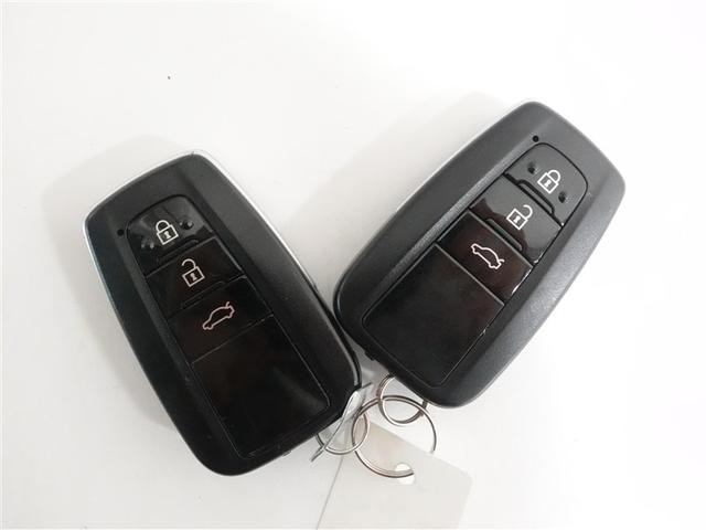 クラウンハイブリッド RSアドバンス 革シート サンルーフ フルセグ メモリーナビ DVD再生 ミュージックプレイヤー接続可 バックカメラ 衝突被害軽減システム ETC ドラレコ LEDヘッドランプ ワンオーナー 記録簿(18枚目)