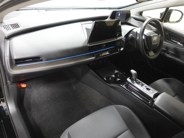 プリウス Ｇ　フルセグ　ミュージックプレイヤー接続可　バックカメラ　衝突被害軽減システム　ＥＴＣ　ドラレコ　ＬＥＤヘッドランプ　ワンオーナー　記録簿（9枚目）