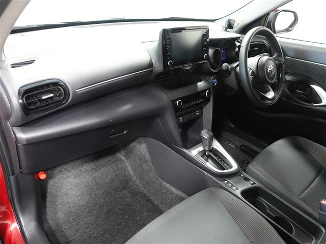 ヤリスクロス ハイブリッドＧ　フルセグ　ＤＶＤ再生　ミュージックプレイヤー接続可　バックカメラ　衝突被害軽減システム　ＥＴＣ　ドラレコ　ワンオーナー　記録簿（9枚目）