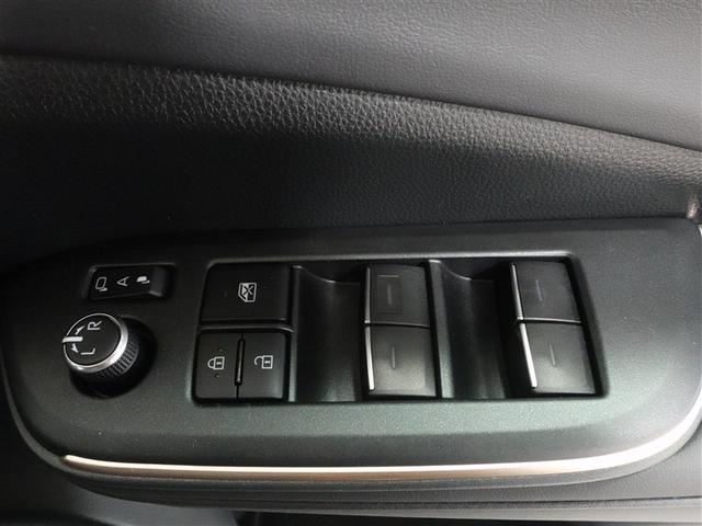 クラウンクロスオーバー Gアドバンスド・レザーパッケージ 革シート 4WD フルセグ ミュージックプレイヤー接続可 バックカメラ 衝突被害軽減システム ETC ドラレコ LEDヘッドランプ ワンオーナー 記録簿(14枚目)