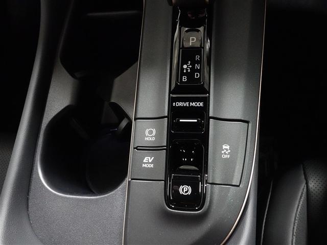 クラウンクロスオーバー Gアドバンスド・レザーパッケージ 革シート 4WD フルセグ ミュージックプレイヤー接続可 バックカメラ 衝突被害軽減システム ETC ドラレコ LEDヘッドランプ ワンオーナー 記録簿(29枚目)