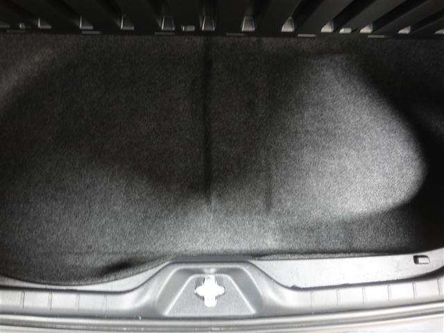 ノア ハイブリッドＳ－Ｇ　フルセグ　メモリーナビ　ＤＶＤ再生　ミュージックプレイヤー接続可　後席モニター　バックカメラ　衝突被害軽減システム　ＥＴＣ　ドラレコ　両側電動スライド　ＬＥＤヘッドランプ　乗車定員８人　３列シート（23枚目）