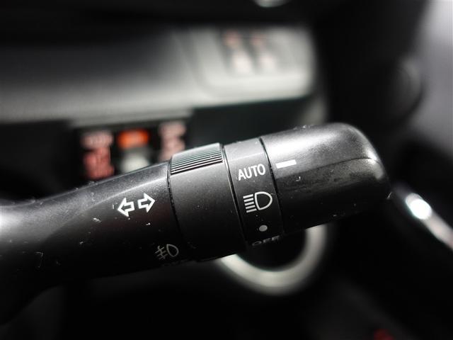 シエンタ Ｇ　クエロ　フルセグ　メモリーナビ　ＤＶＤ再生　ミュージックプレイヤー接続可　バックカメラ　衝突被害軽減システム　ＥＴＣ　ドラレコ　両側電動スライド　ＬＥＤヘッドランプ　ウオークスルー　乗車定員７人　３列シート（26枚目）