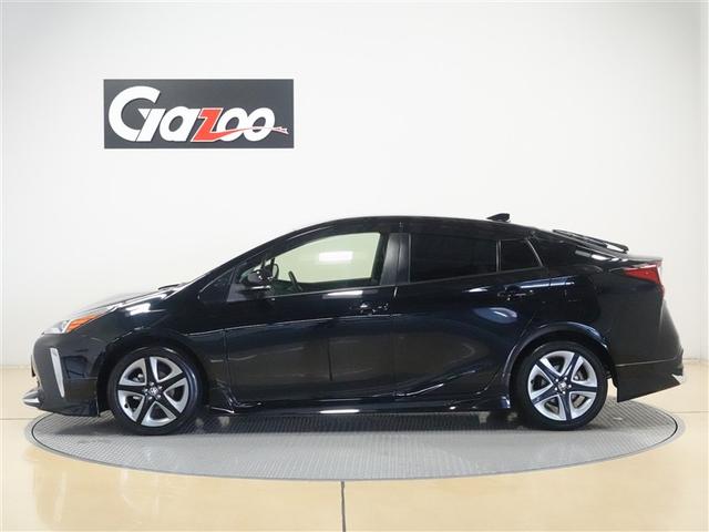 プリウス Ｓツーリングセレクション　ミュージックプレイヤー接続可　バックカメラ　衝突被害軽減システム　ＥＴＣ　ＬＥＤヘッドランプ　ワンオーナー　フルエアロ　記録簿（3枚目）