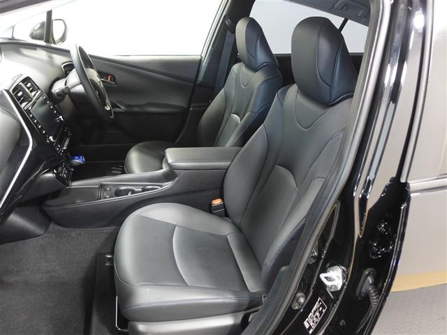 プリウス Ｓツーリングセレクション　ミュージックプレイヤー接続可　バックカメラ　衝突被害軽減システム　ＥＴＣ　ＬＥＤヘッドランプ　ワンオーナー　フルエアロ　記録簿（6枚目）