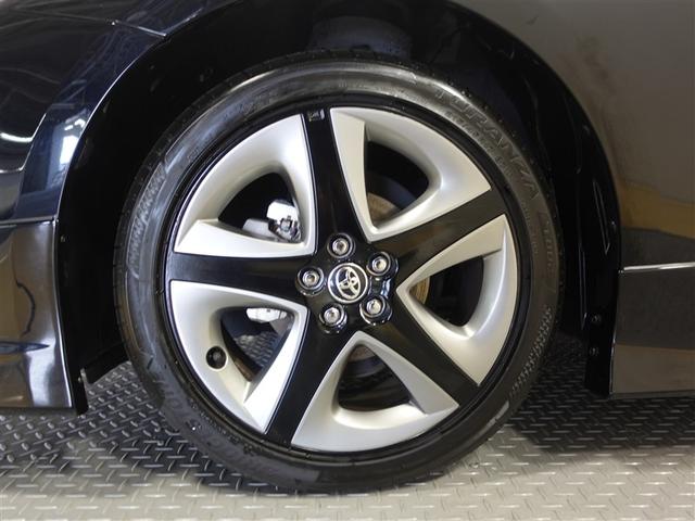 プリウス Ｓツーリングセレクション　ミュージックプレイヤー接続可　バックカメラ　衝突被害軽減システム　ＥＴＣ　ＬＥＤヘッドランプ　ワンオーナー　フルエアロ　記録簿（8枚目）