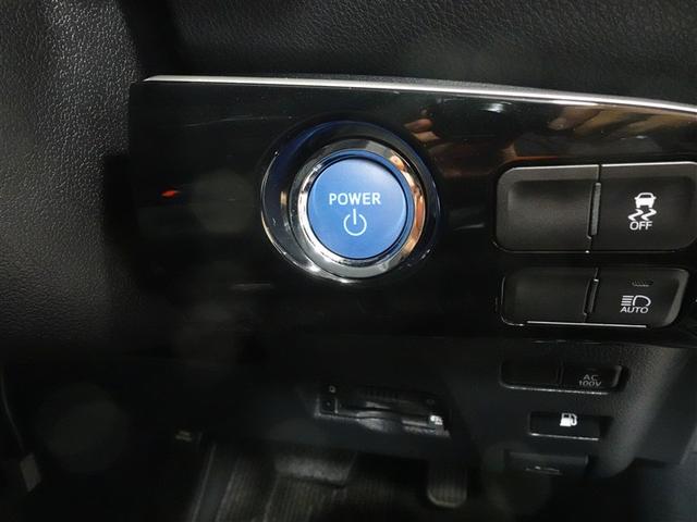 プリウス Ｓツーリングセレクション　ミュージックプレイヤー接続可　バックカメラ　衝突被害軽減システム　ＥＴＣ　ＬＥＤヘッドランプ　ワンオーナー　フルエアロ　記録簿（17枚目）