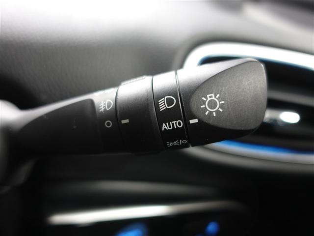 プリウス Ｓツーリングセレクション　ミュージックプレイヤー接続可　バックカメラ　衝突被害軽減システム　ＥＴＣ　ＬＥＤヘッドランプ　ワンオーナー　フルエアロ　記録簿（23枚目）