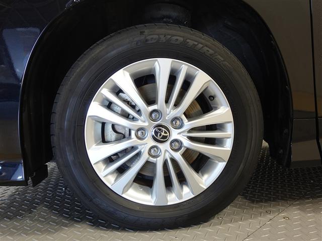 ノア ハイブリッドS-G フルセグ メモリーナビ DVD再生 ミュージックプレイヤー接続可 後席モニター バックカメラ 衝突被害軽減システム ETC 電動スライドドア LEDヘッドランプ 乗車定員7人 3列シート ワンオーナー(9枚目)