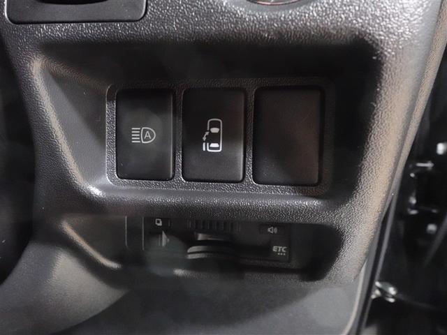 ハイエースワゴン ＧＬ　フルセグ　メモリーナビ　ＤＶＤ再生　ミュージックプレイヤー接続可　後席モニター　バックカメラ　衝突被害軽減システム　ＥＴＣ　ドラレコ　電動スライドドア　ＬＥＤヘッドランプ　乗車定員１０人　３列シート（17枚目）