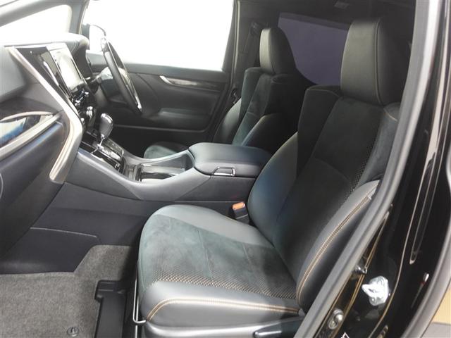 アルファードハイブリッド Ｓ　タイプゴールド　４ＷＤ　フルセグ　メモリーナビ　ミュージックプレイヤー接続可　バックカメラ　衝突被害軽減システム　ＥＴＣ　両側電動スライド　ＬＥＤヘッドランプ　乗車定員７人　３列シート　ワンオーナー　記録簿（6枚目）