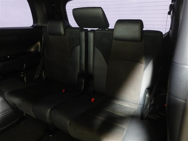 アルファードハイブリッド Ｓ　タイプゴールド　４ＷＤ　フルセグ　メモリーナビ　ミュージックプレイヤー接続可　バックカメラ　衝突被害軽減システム　ＥＴＣ　両側電動スライド　ＬＥＤヘッドランプ　乗車定員７人　３列シート　ワンオーナー　記録簿（8枚目）