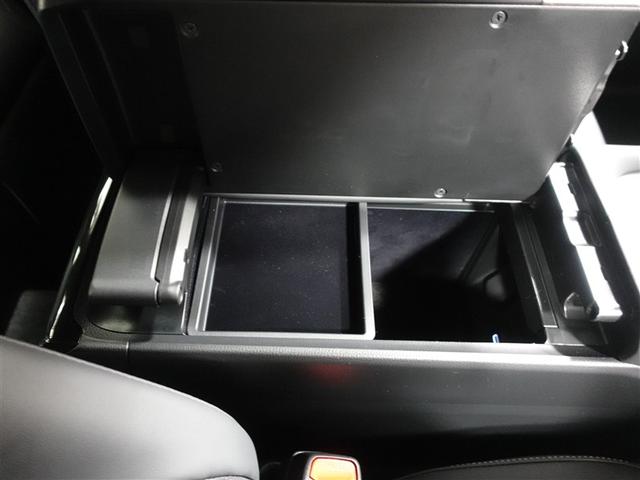 クラウンクロスオーバー ＲＳ　革シート　４ＷＤ　フルセグ　メモリーナビ　ミュージックプレイヤー接続可　バックカメラ　衝突被害軽減システム　ＥＴＣ　ドラレコ　ＬＥＤヘッドランプ　記録簿（27枚目）