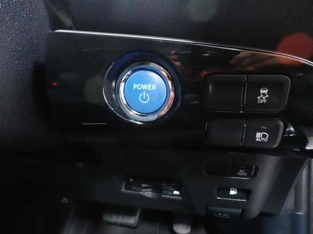 プリウス Ｓツーリングセレクション　４ＷＤ　フルセグ　メモリーナビ　ＤＶＤ再生　ミュージックプレイヤー接続可　バックカメラ　衝突被害軽減システム　ＥＴＣ　ドラレコ　ＬＥＤヘッドランプ　ワンオーナー　フルエアロ　記録簿（17枚目）