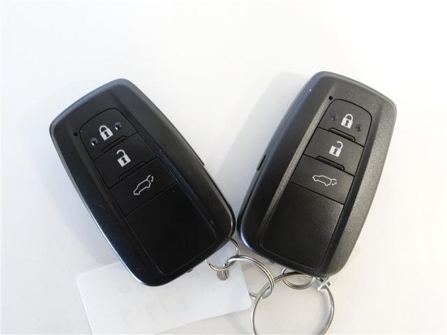 カローラクロス ハイブリッド Z メモリーナビ ミュージックプレイヤー接続可 バックカメラ 衝突被害軽減システム ETC ドラレコ LEDヘッドランプ ワンオーナー フルエアロ 記録簿(18枚目)