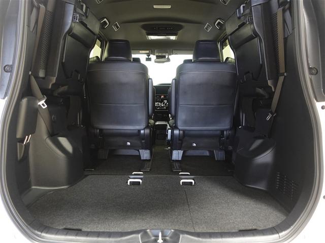 ヴォクシー ハイブリッドZS 煌III フルセグ メモリーナビ DVD再生 ミュージックプレイヤー接続可 後席モニター バックカメラ 衝突被害軽減システム ETC ドラレコ 両側電動スライド LEDヘッドランプ 乗車定員7人 3列シート(22枚目)