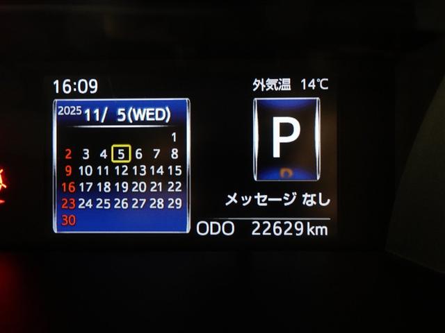 ルーミー カスタムＧ　フルセグ　ミュージックプレイヤー接続可　バックカメラ　衝突被害軽減システム　ＥＴＣ　ドラレコ　両側電動スライド　ＬＥＤヘッドランプ　ウオークスルー　ワンオーナー　記録簿　アイドリングストップ（12枚目）