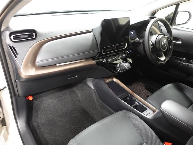 アクア Z ラフィネ ミュージックプレイヤー接続可 バックカメラ 衝突被害軽減システム ETC LEDヘッドランプ ワンオーナー 記録簿(9枚目)