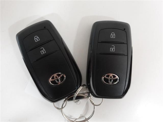 アクア Z ラフィネ ミュージックプレイヤー接続可 バックカメラ 衝突被害軽減システム ETC LEDヘッドランプ ワンオーナー 記録簿(18枚目)