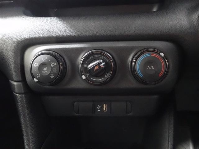 ヤリス X メモリーナビ ミュージックプレイヤー接続可 バックカメラ 衝突被害軽減システム ETC 記録簿(13枚目)