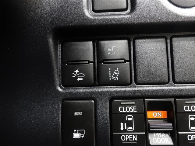 ヴォクシー ＺＳ　煌ＩＩ　フルセグ　メモリーナビ　ＤＶＤ再生　ミュージックプレイヤー接続可　バックカメラ　衝突被害軽減システム　ＥＴＣ　ドラレコ　両側電動スライド　ＬＥＤヘッドランプ　ウオークスルー　乗車定員７人　３列シート（15枚目）