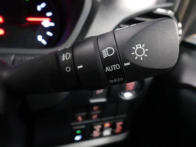 ヴォクシー ＺＳ　煌ＩＩ　フルセグ　メモリーナビ　ＤＶＤ再生　ミュージックプレイヤー接続可　バックカメラ　衝突被害軽減システム　ＥＴＣ　ドラレコ　両側電動スライド　ＬＥＤヘッドランプ　ウオークスルー　乗車定員７人　３列シート（26枚目）