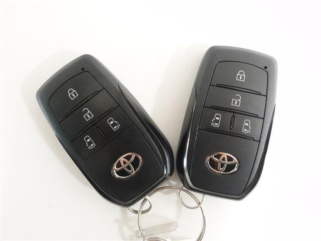 ヴォクシー Ｓ－Ｚ　フルセグ　メモリーナビ　ＤＶＤ再生　ミュージックプレイヤー接続可　バックカメラ　衝突被害軽減システム　ＥＴＣ　ドラレコ　両側電動スライド　ＬＥＤヘッドランプ　乗車定員７人　３列シート　ワンオーナー（18枚目）