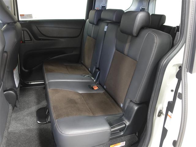 シエンタ G クエロ フルセグ メモリーナビ DVD再生 ミュージックプレイヤー接続可 バックカメラ 衝突被害軽減システム ETC 両側電動スライド LEDヘッドランプ ウオークスルー 乗車定員7人 3列シート フルエアロ(7枚目)