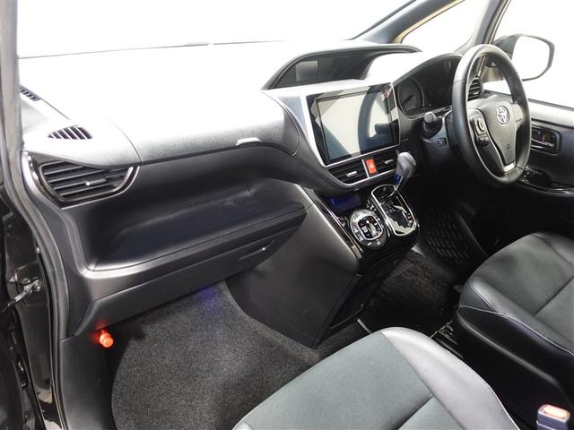 ノア Ｓｉ　ダブルバイビーＩＩ　フルセグ　メモリーナビ　ＤＶＤ再生　ミュージックプレイヤー接続可　後席モニター　バックカメラ　衝突被害軽減システム　ＥＴＣ　ドラレコ　両側電動スライド　ＬＥＤヘッドランプ　ウオークスルー　乗車定員７人（10枚目）