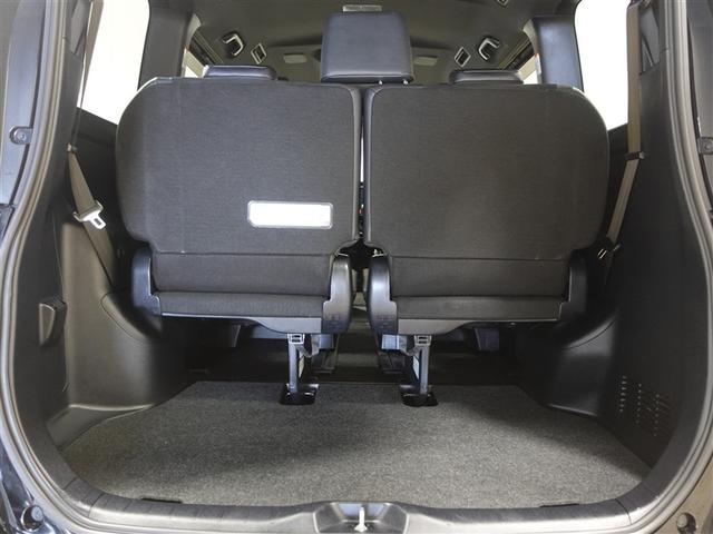 ノア Ｓｉ　ダブルバイビーＩＩ　フルセグ　メモリーナビ　ＤＶＤ再生　ミュージックプレイヤー接続可　後席モニター　バックカメラ　衝突被害軽減システム　ＥＴＣ　ドラレコ　両側電動スライド　ＬＥＤヘッドランプ　ウオークスルー　乗車定員７人（21枚目）