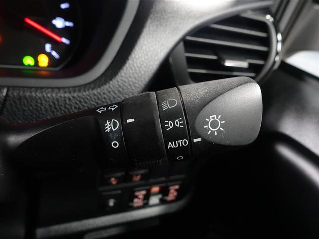 ノア Ｓｉ　ダブルバイビーＩＩ　フルセグ　メモリーナビ　ＤＶＤ再生　ミュージックプレイヤー接続可　後席モニター　バックカメラ　衝突被害軽減システム　ＥＴＣ　ドラレコ　両側電動スライド　ＬＥＤヘッドランプ　ウオークスルー　乗車定員７人（26枚目）